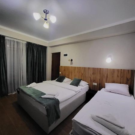 Leon Hotel New Athos Eksteriør billede